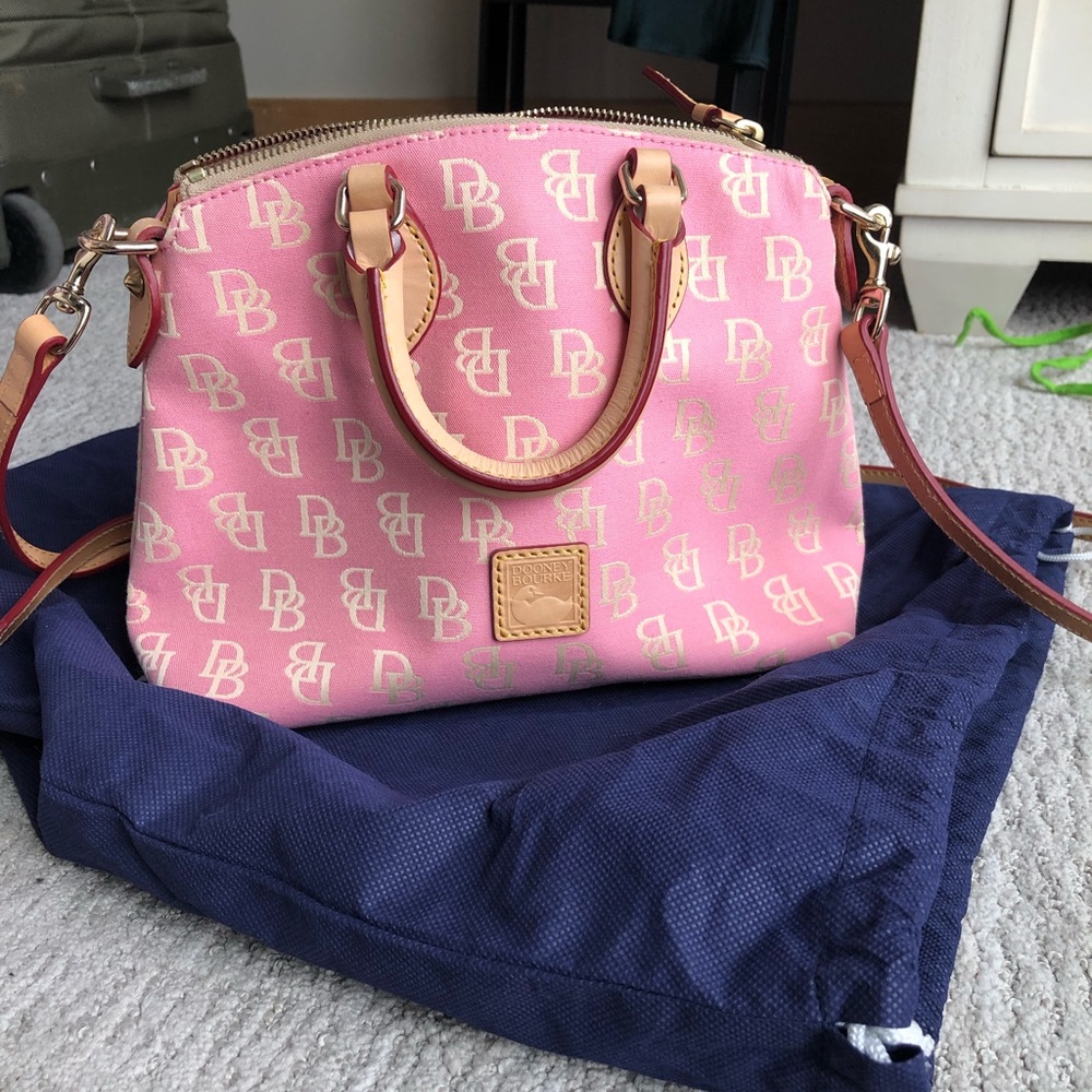 NEW Dooney and Bourke small pink satchel crossbody